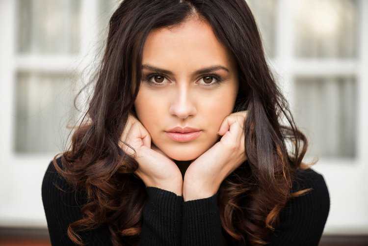 Красивые брюнетки