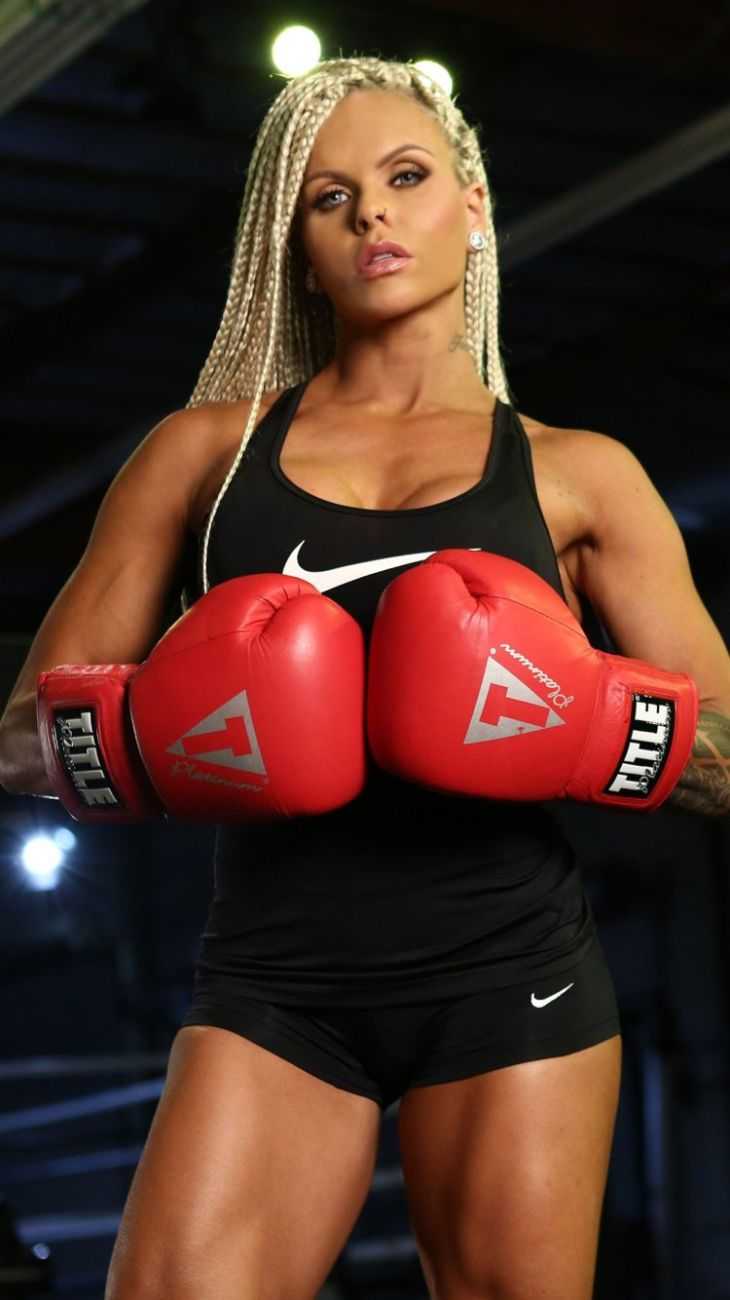 Кристи Харрис боксерша