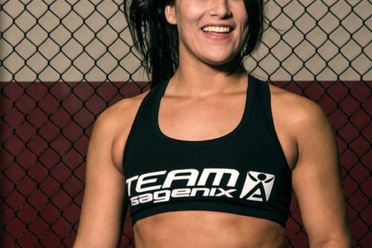 Джессика ай боец