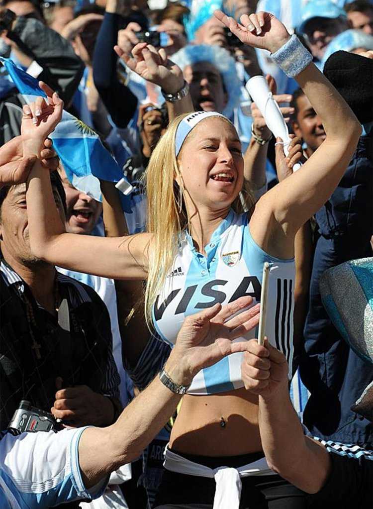 Футбольные фанатка Аргентина