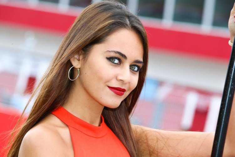 Ведущая в Аргентине