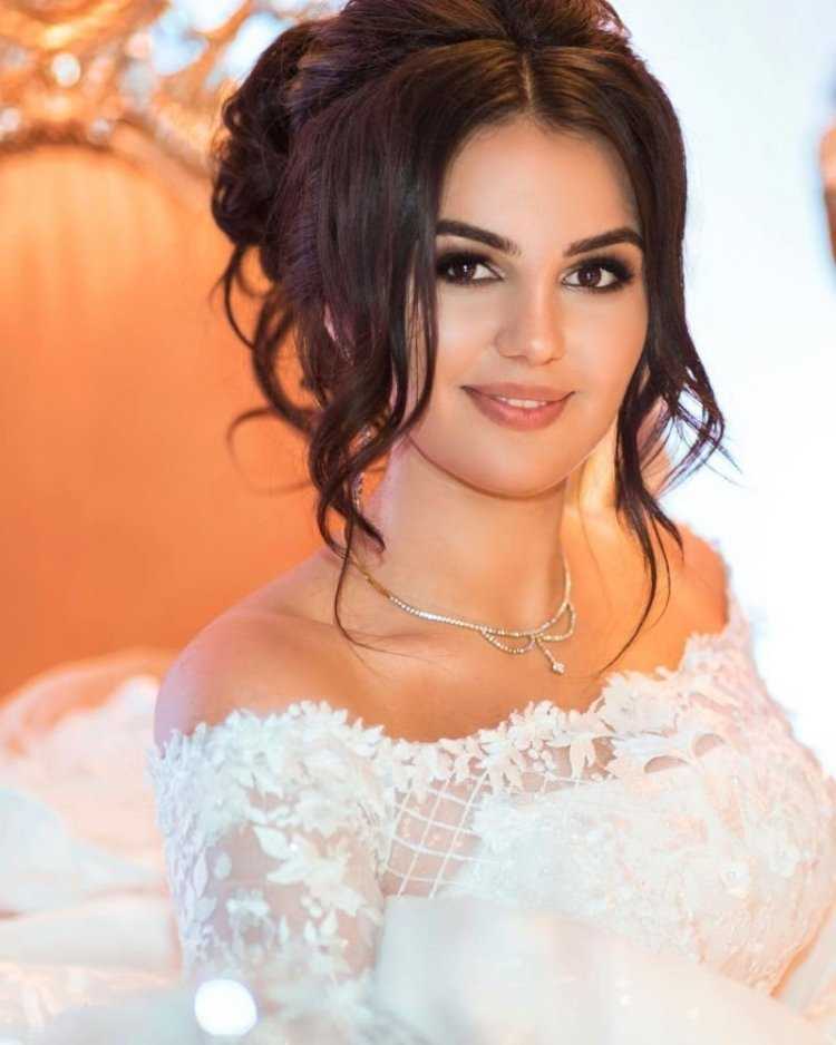 Армянская певица Анивар