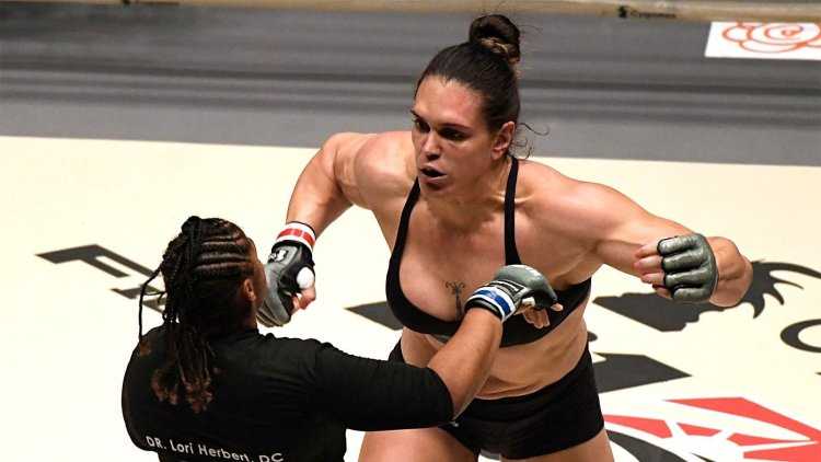 Габи Гарсиа ММА