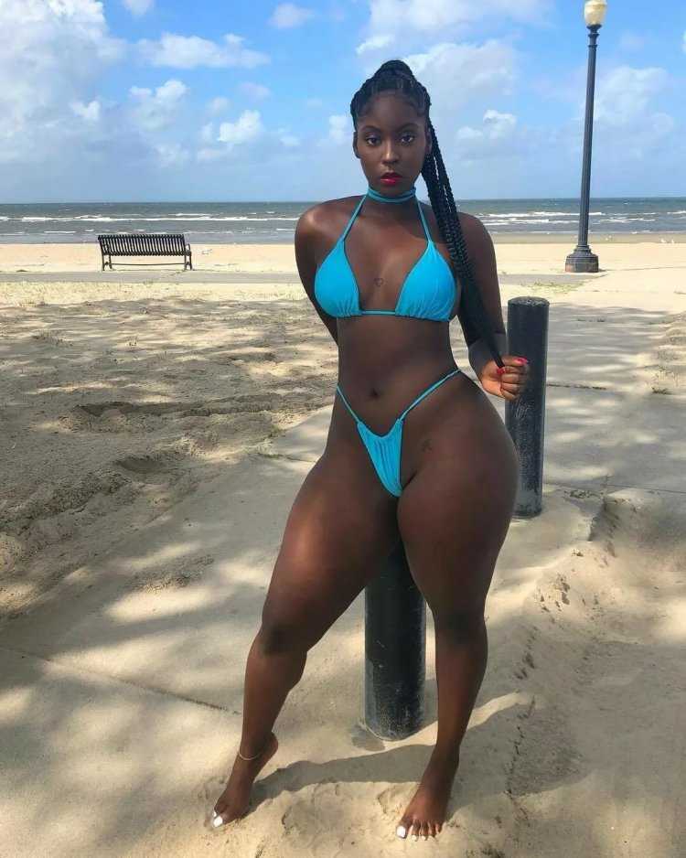 Bria myles попа