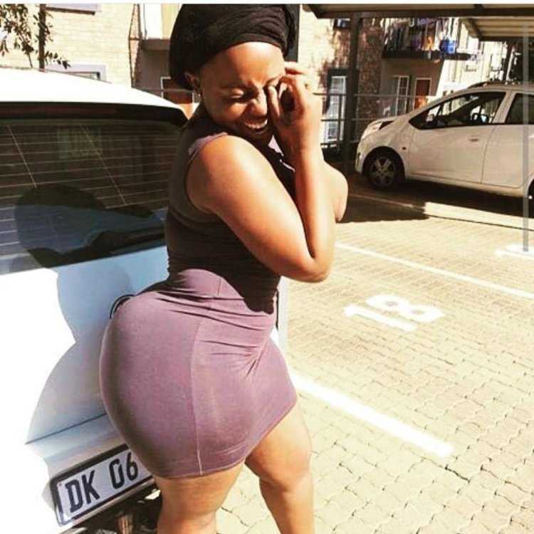 Эбони Браун попа