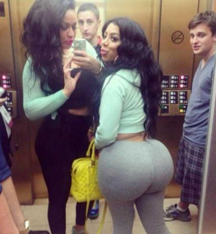 Yuliett Torres в джинсах