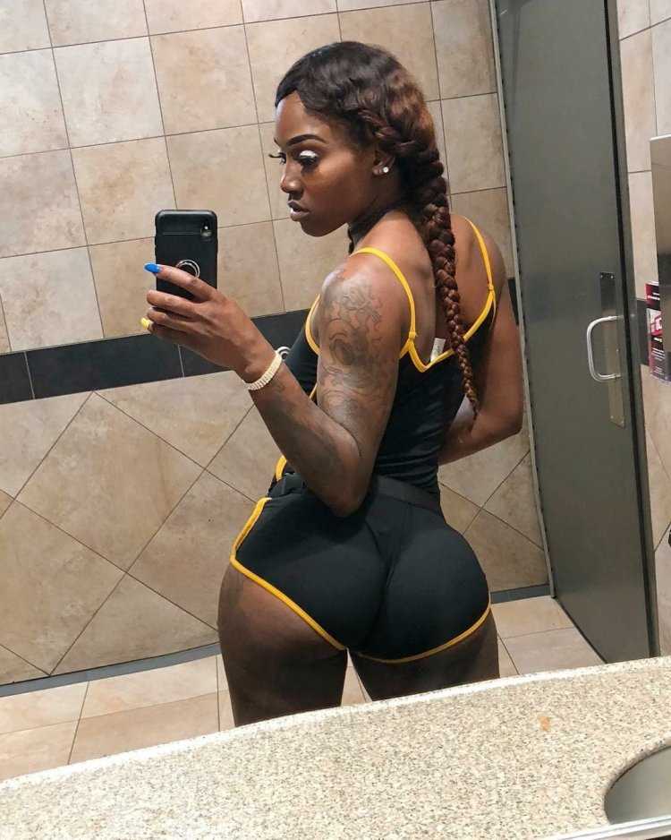 Bria myles попа