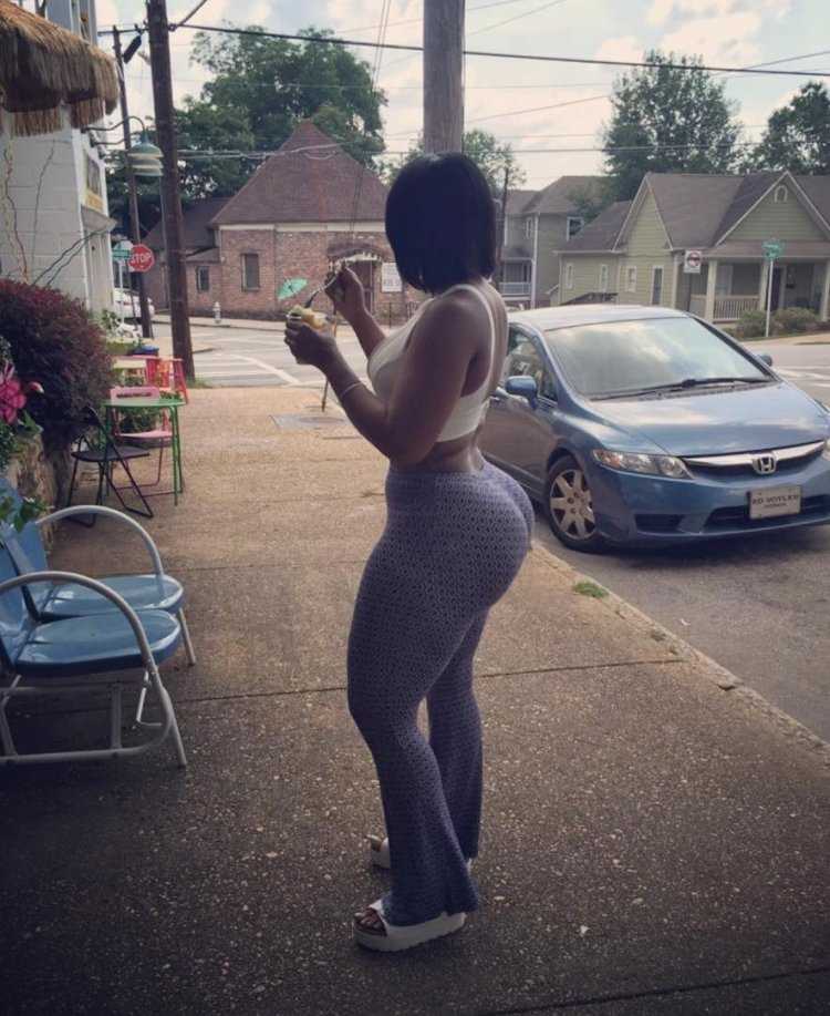 Большая сочная черная жопа19