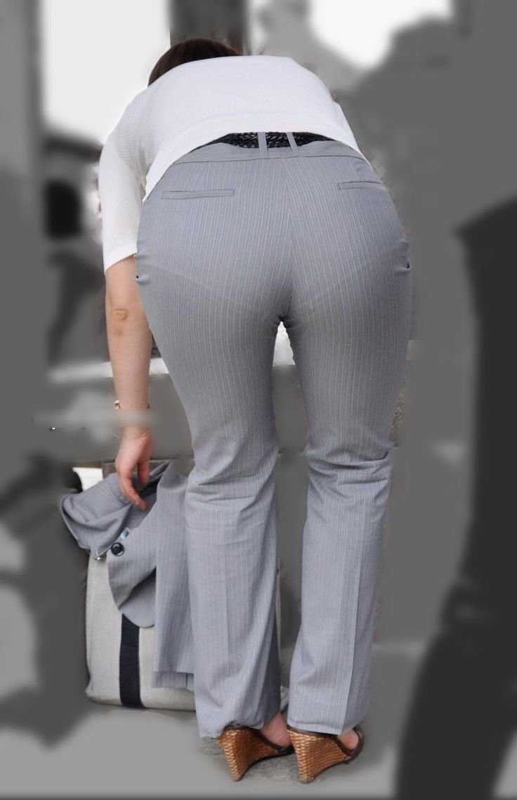 Попки в брюках