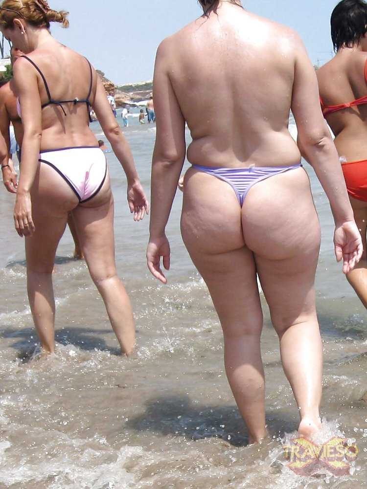 Толстушки в стрингах на пляже