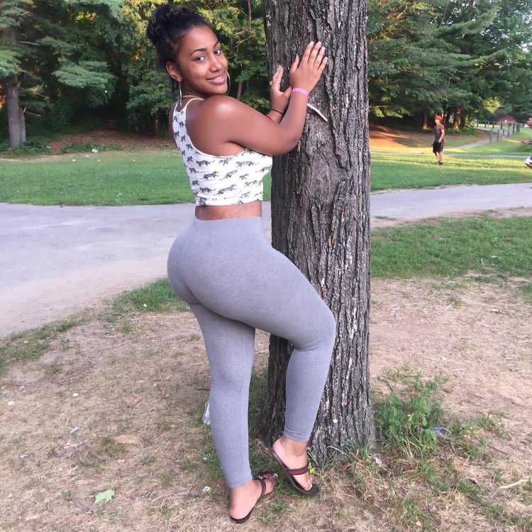 Монифа Дженсен (Monifa Jansen)