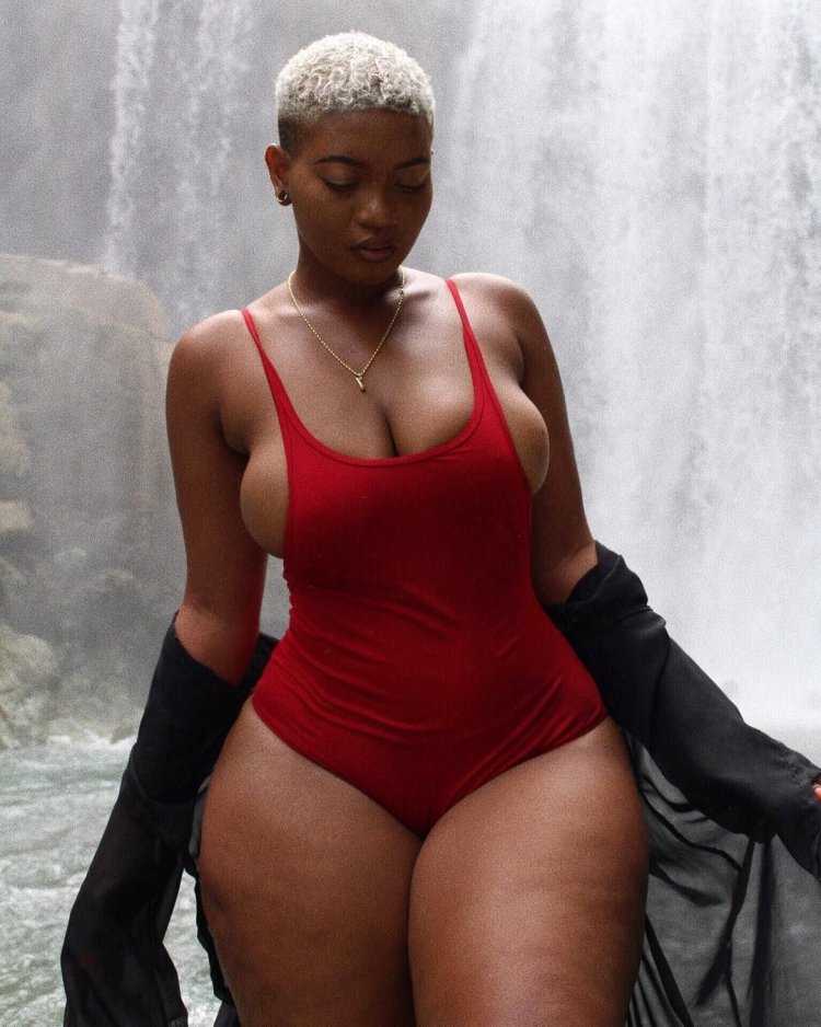 Джада Накоул