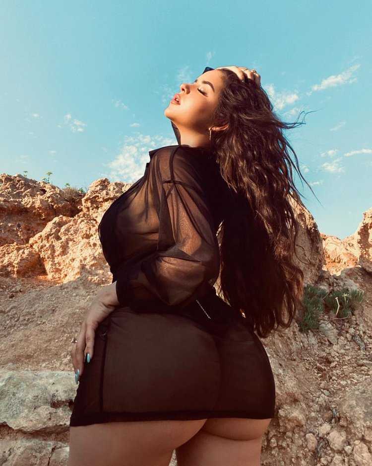 Летиция Томас модель Plus Size