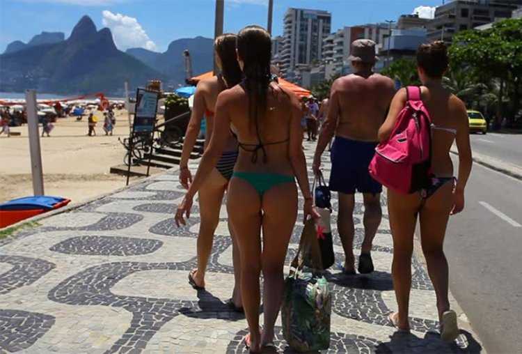 Пляж Рио де Жанейро люди