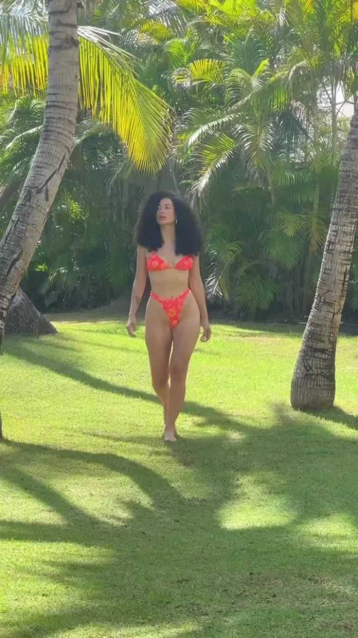 Бразильские девушки на улицах16