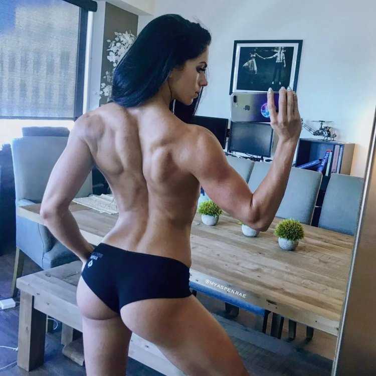 Aspen Rae фитоняшка
