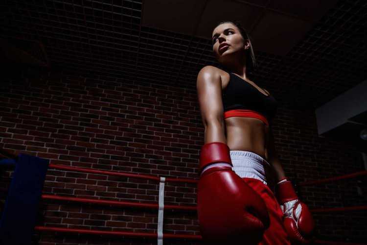Женский бокс на ринге