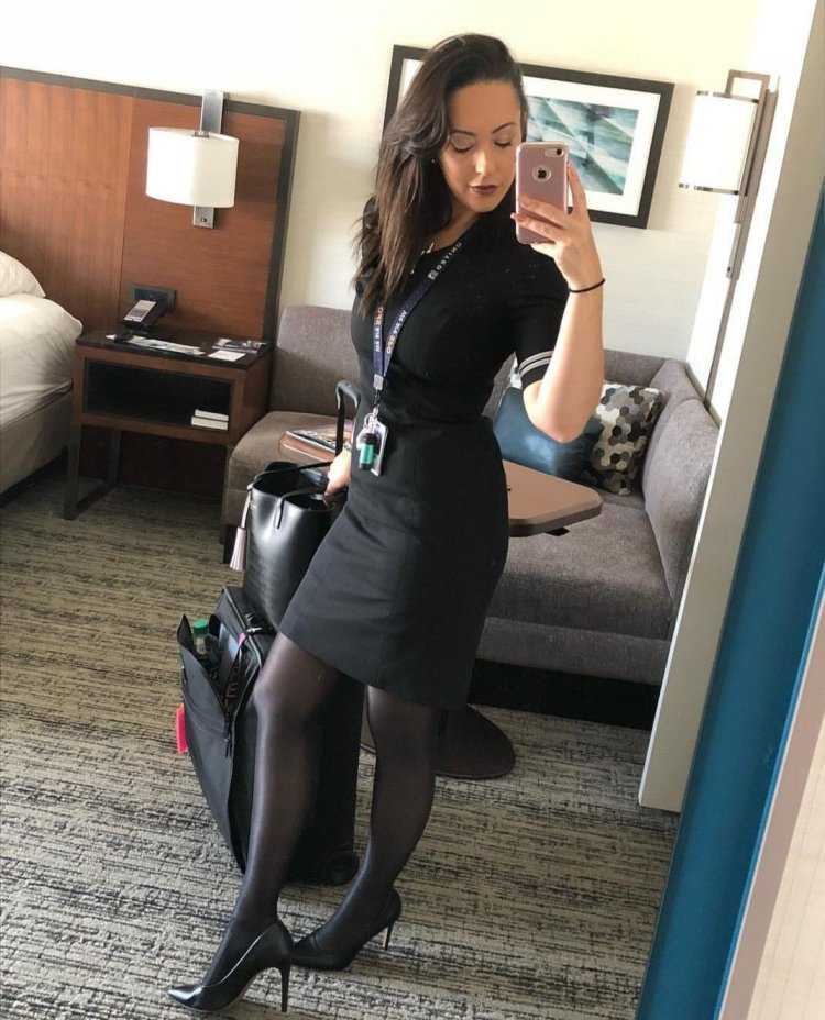 Селфи в платье офис