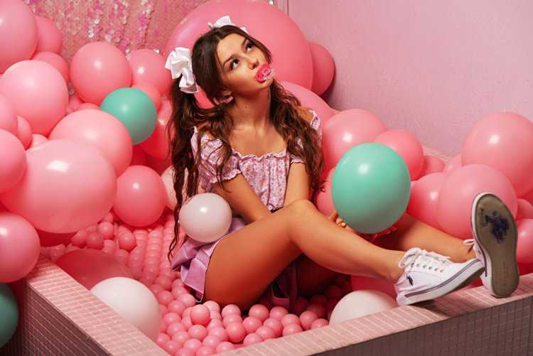 Джулия Бесс