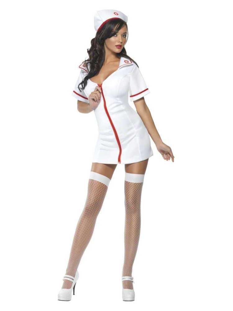 Костюм медсестры в чулках