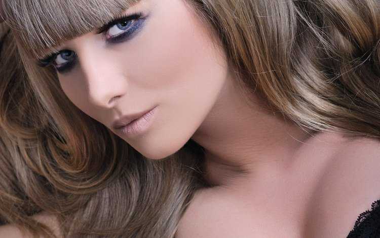 Цвет волос для голубых глаз