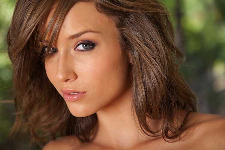 Малена Морган фотосессия 2019