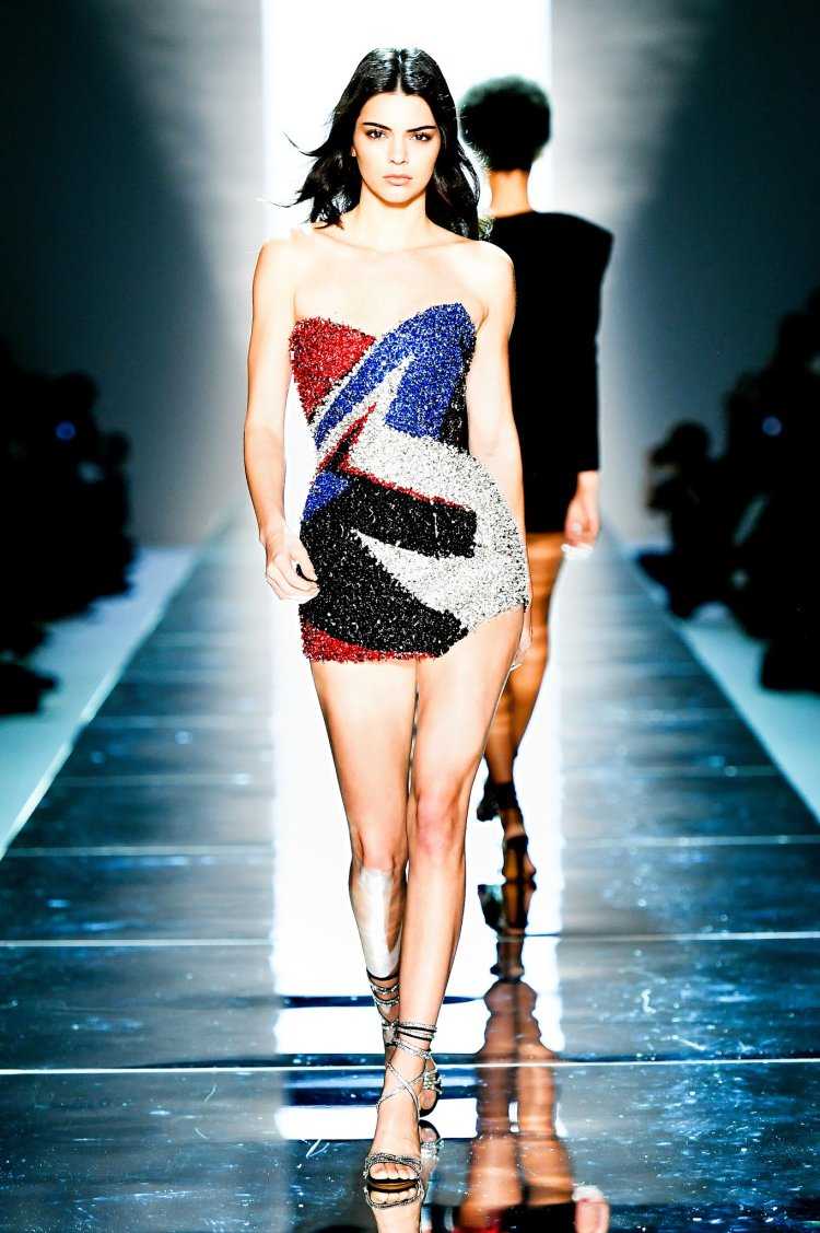 Синди Бруна Runway