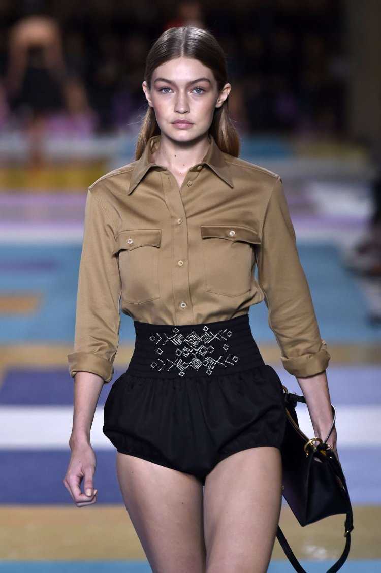 Энтони Ваккарелло платья