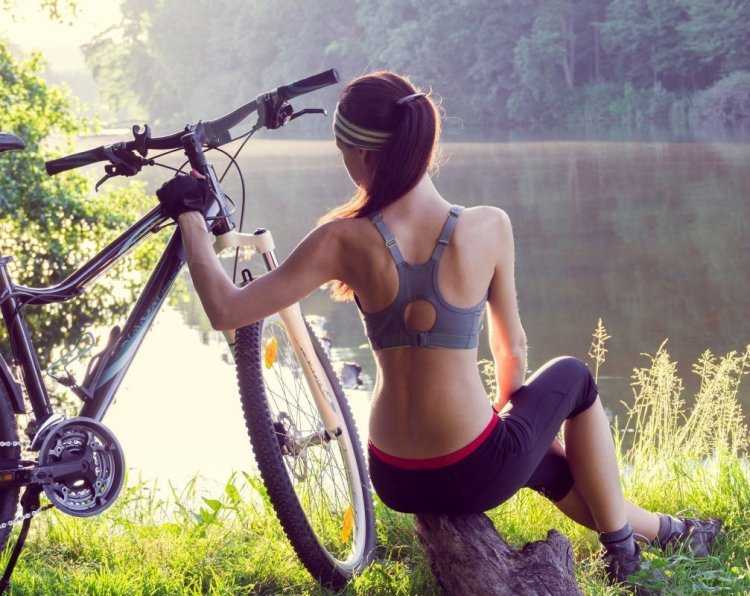 Велосипед на спине