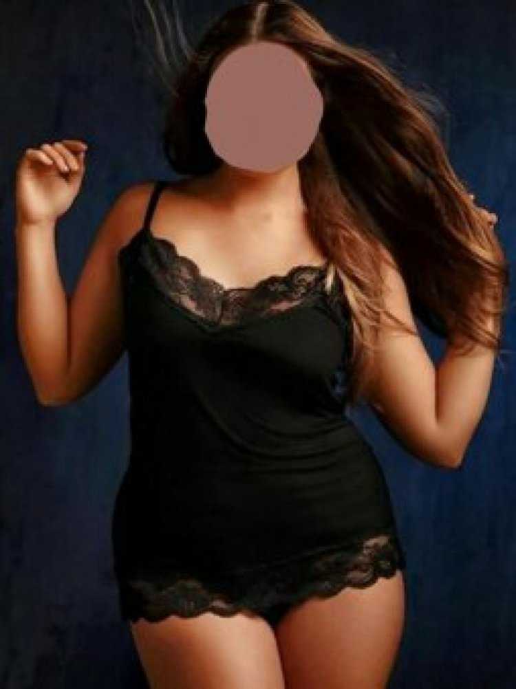 Пухленькие девушки в белье