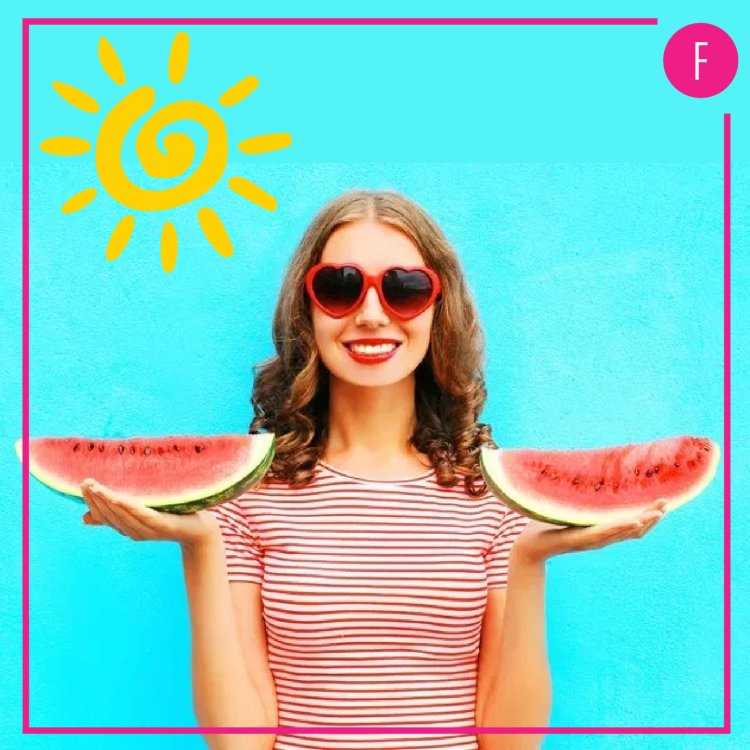 Девушка с арбузом