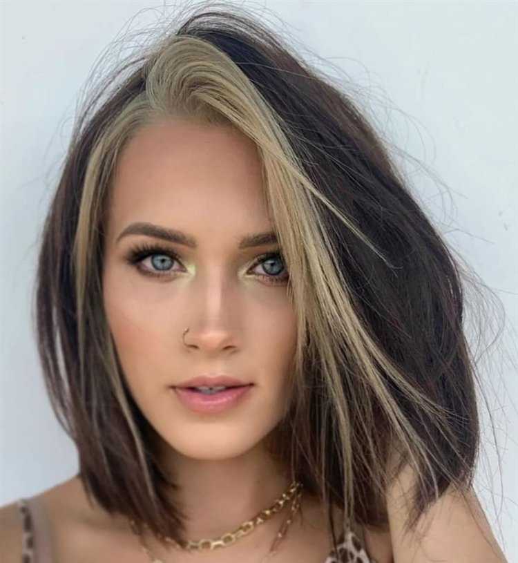 Мэдисон бир с черными волосами