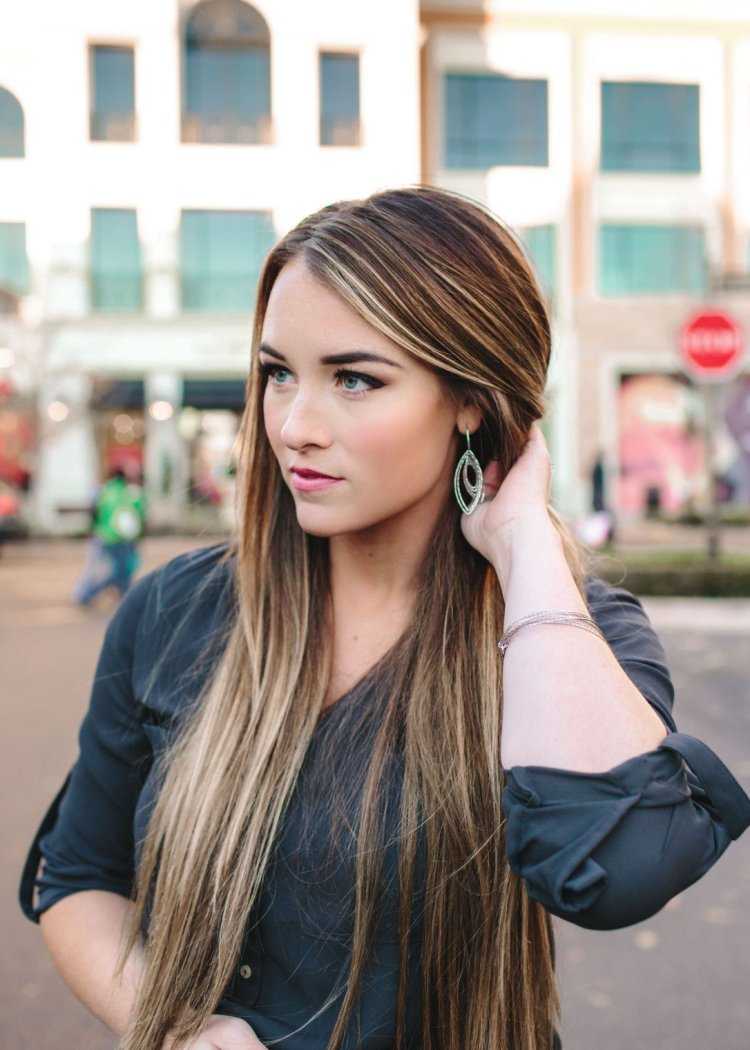 Синие передние пряди