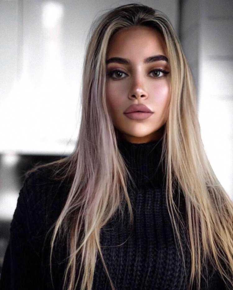 Длинные темные волосы