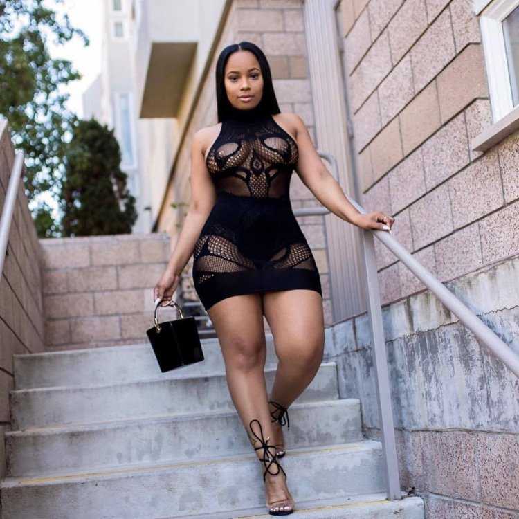 Красивые большие женские ляжки