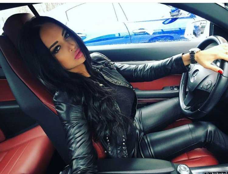 Олеся Малинская Leather