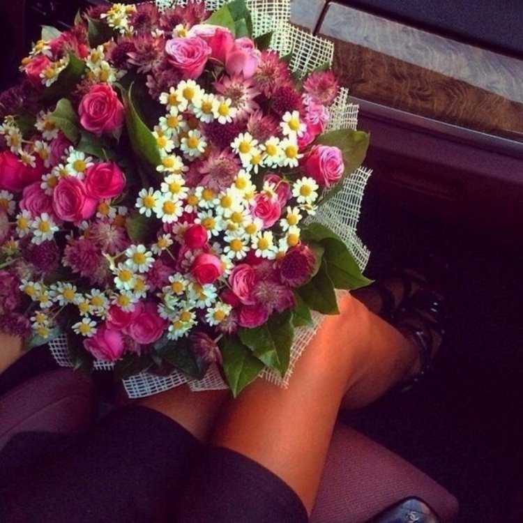 Букет цветов для девушки