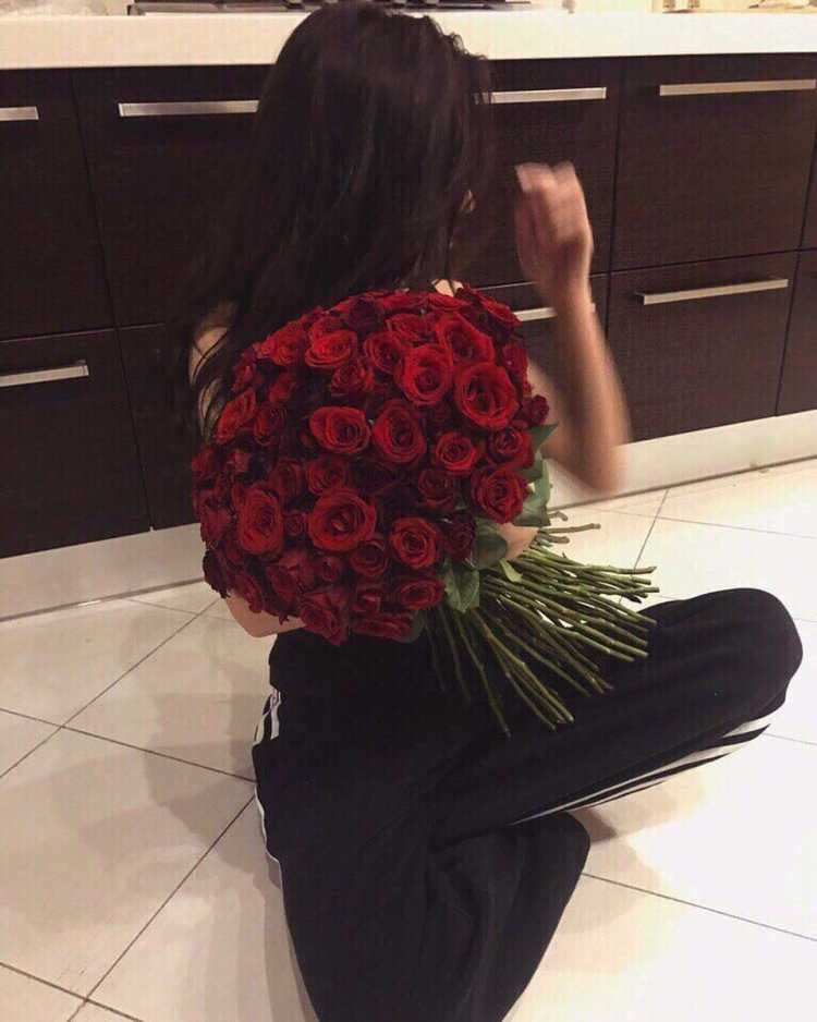 Эля Мирзоева