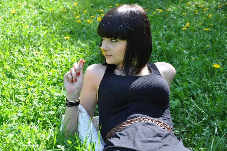 Девушка с каре из соцсетей