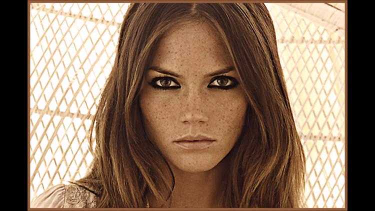 Анден, мини с веснушками