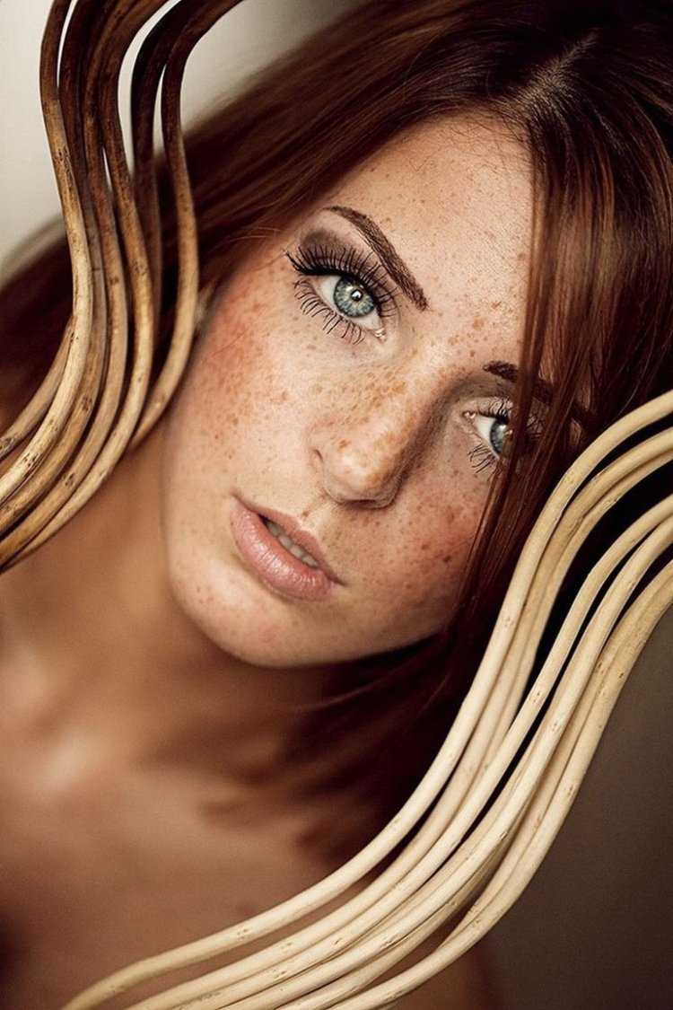 Окрашивание волос для девушек с веснушками