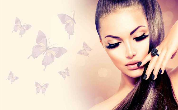 Девушка с макияжем