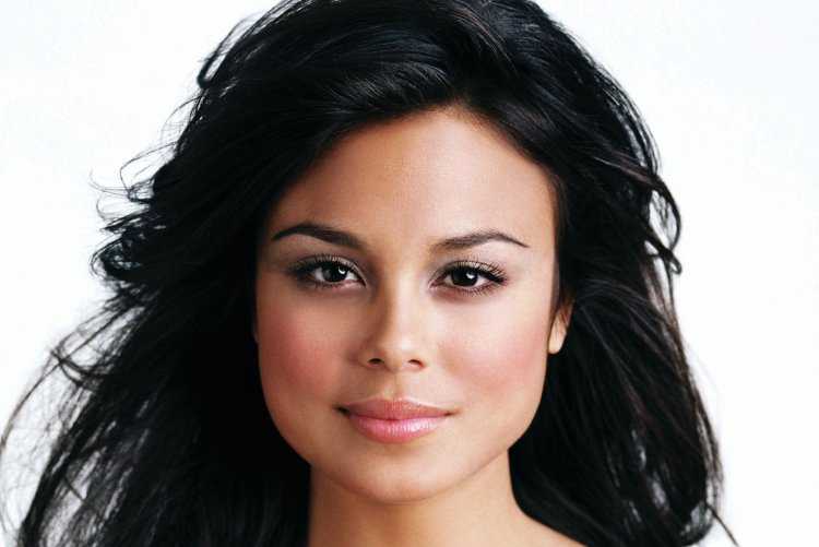 Актриса Натали Келли