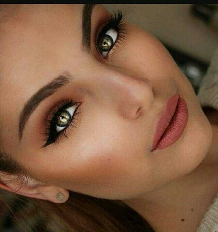 Выразительные глаза