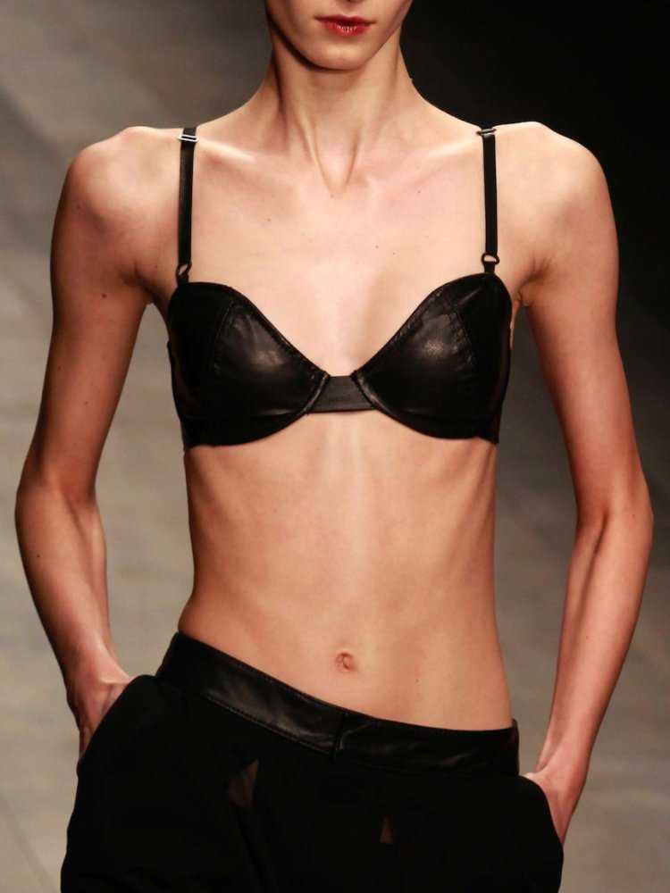 Анна Рестон самая худая модель