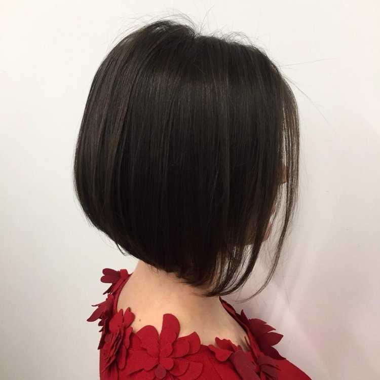 Каре на темные волосы