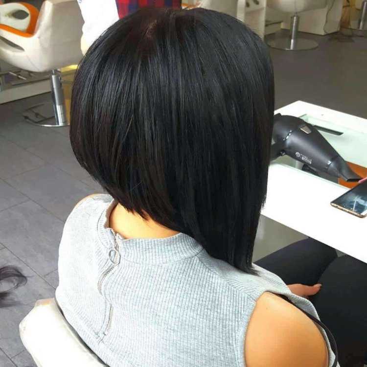 Стрижка Боб каре с удлинением