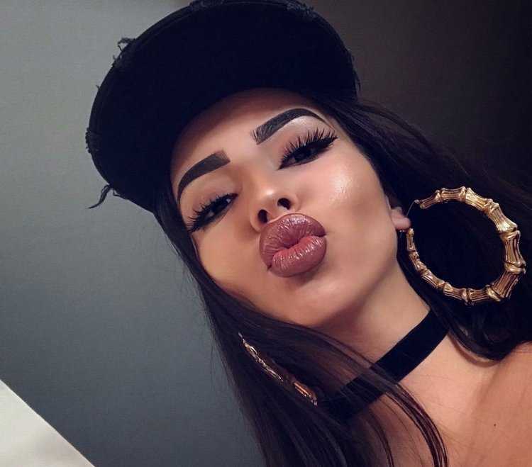 Губастая Крис