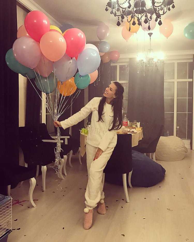 Фотосессия на день рождения девушке дома