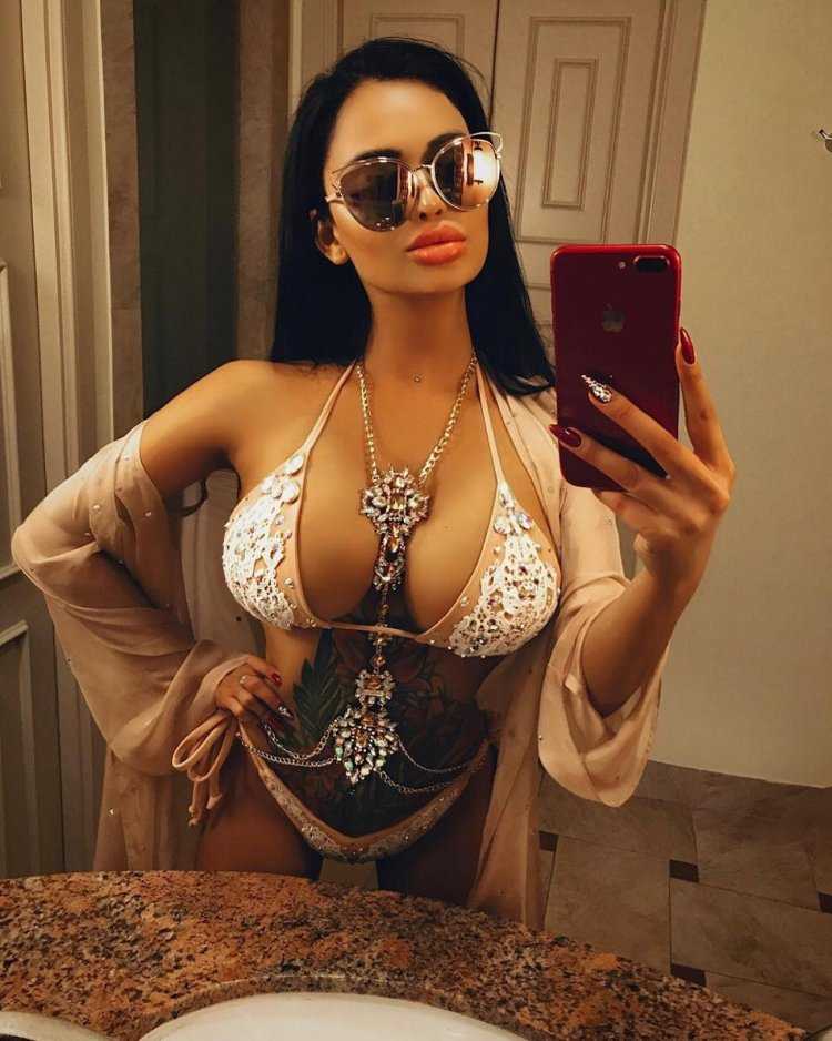 Libby Powell модель